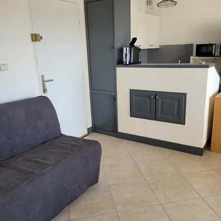 Apartment A Pied
