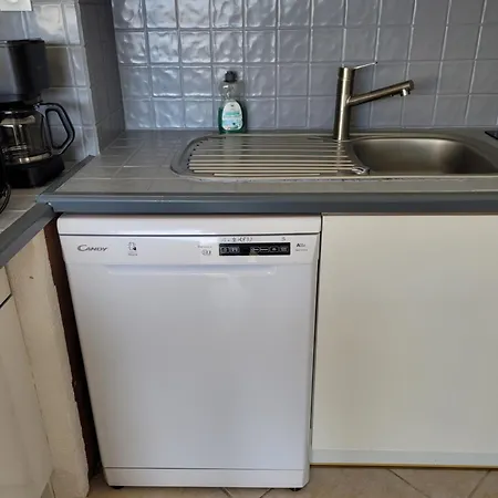 A Pied Apartment
